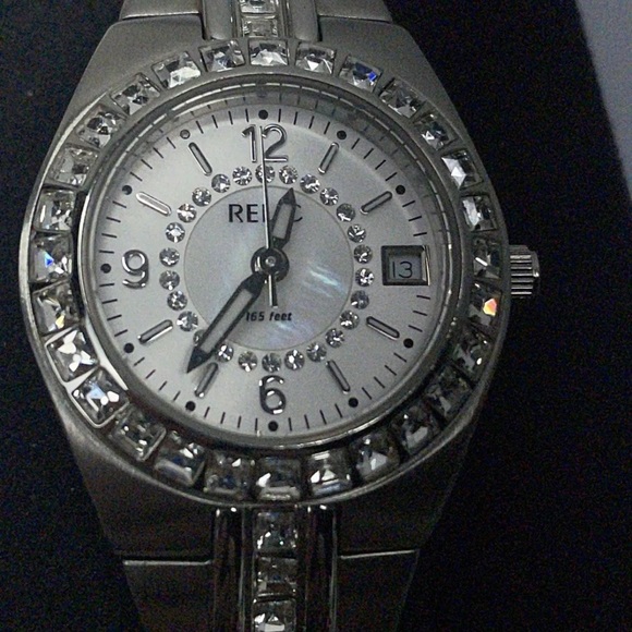 Relief women’s watch - Picture 3 of 5
